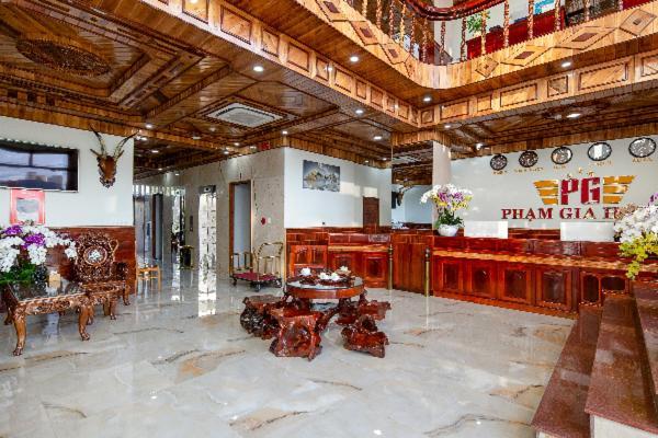 Khach San Pham Gia Da Nang Hotel Екстериор снимка