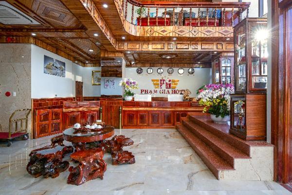 Khach San Pham Gia Da Nang Hotel Екстериор снимка