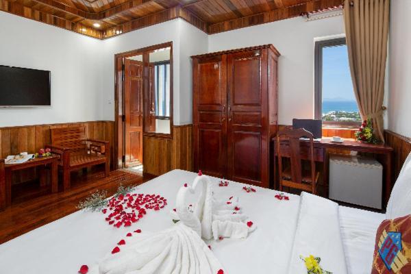 Khach San Pham Gia Da Nang Hotel Екстериор снимка