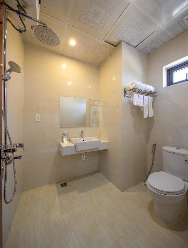 Khach San Pham Gia Da Nang Hotel Екстериор снимка