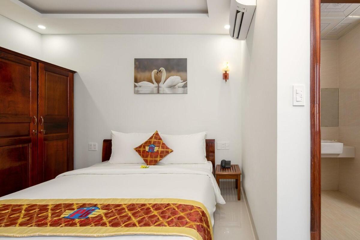 Khach San Pham Gia Da Nang Hotel Екстериор снимка